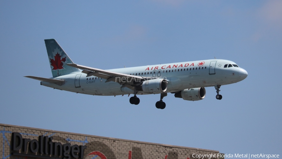 Air Canada Airbus A320-214 (C-GJVT) | Photo 309577