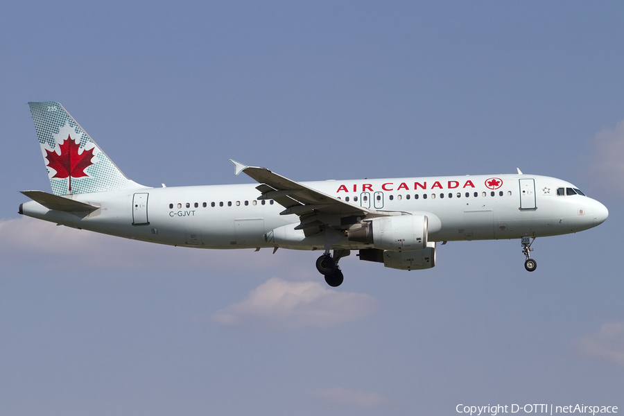 Air Canada Airbus A320-214 (C-GJVT) | Photo 440661