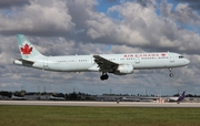 Air Canada Airbus A321-211 (C-GJVX) at  Miami - International, United States