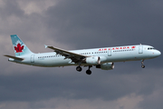 Air Canada Airbus A321-211 (C-GJWD) at  Ft. Lauderdale - International, United States