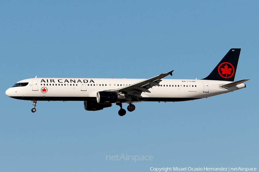 Air Canada Airbus A321-211 (C-GJWD) | Photo 208864