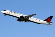 Air Canada Airbus A321-211 (C-GJWD) at  Los Angeles - International, United States