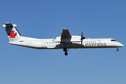 Air Canada Express (Jazz) Bombardier DHC-8-402Q (C-GJZA) at  Seattle/Tacoma - International, United States