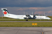 Air Canada Express (Jazz) Bombardier DHC-8-402Q (C-GJZN) at  Calgary - International, Canada