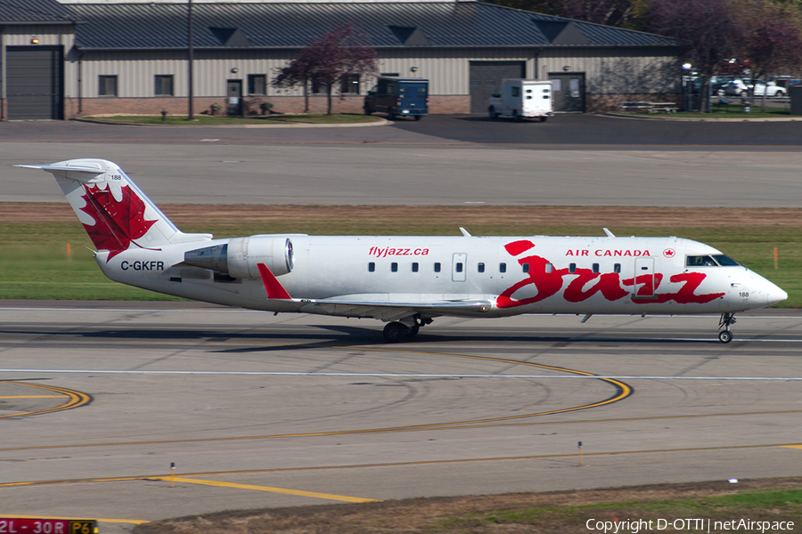 Air Canada Jazz Bombardier CRJ-200LR (C-GKFR) | Photo 191152