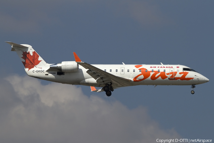 Air Canada Jazz Bombardier CRJ-200LR (C-GKGC) | Photo 453677