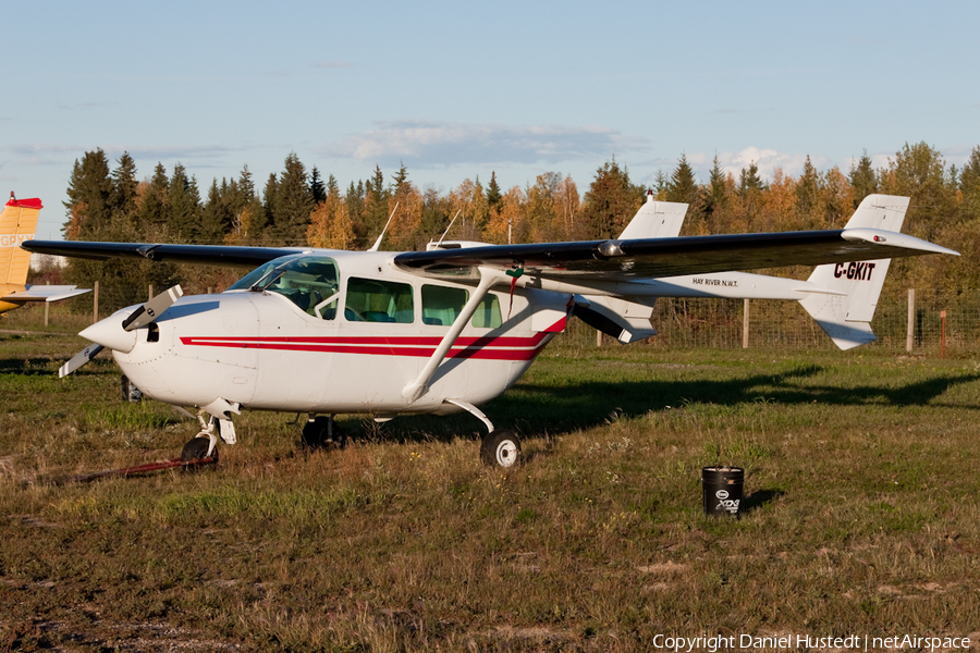 Landa Aviation Cessna 337E Super Skymaster (C-GKIT) | Photo 414353