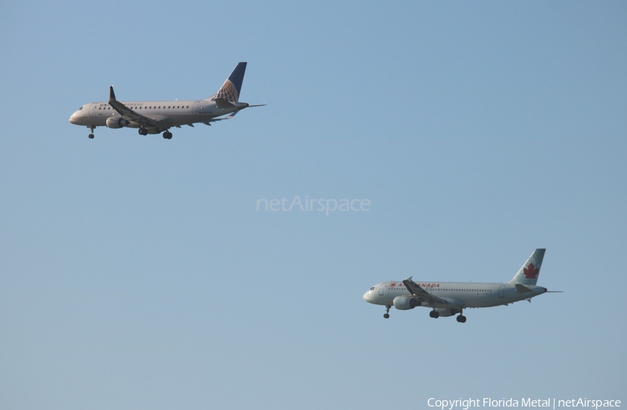 Air Canada Airbus A320-214 (C-GKOD) | Photo 309588