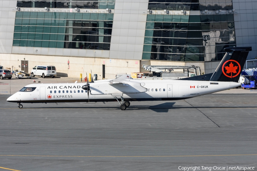 Air Canada Express (Jazz) Bombardier DHC-8-402Q (C-GKUK) | Photo 282329