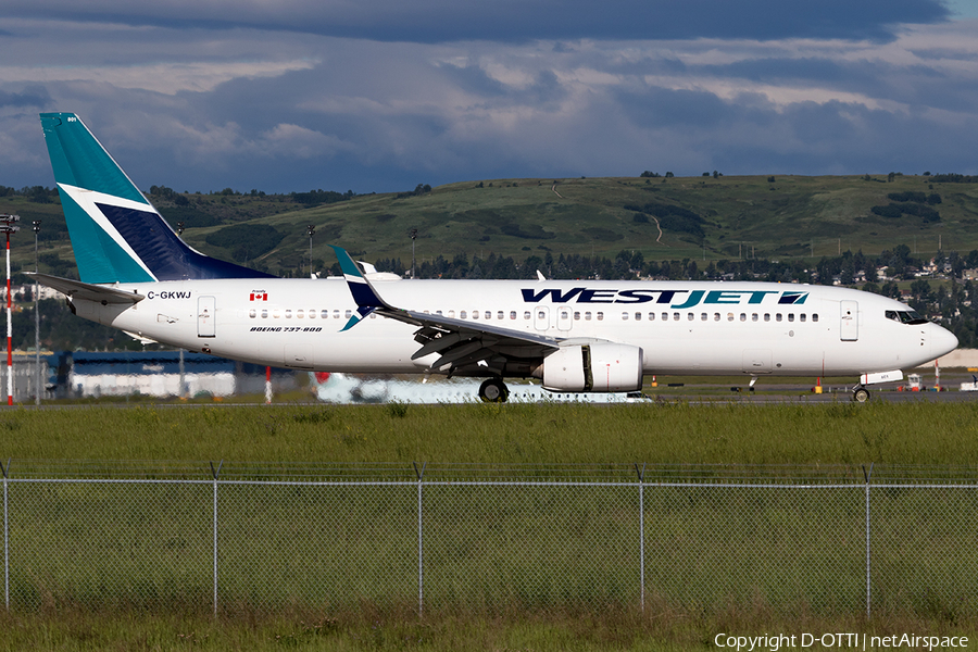 WestJet Boeing 737-8CT (C-GKWJ) | Photo 174527