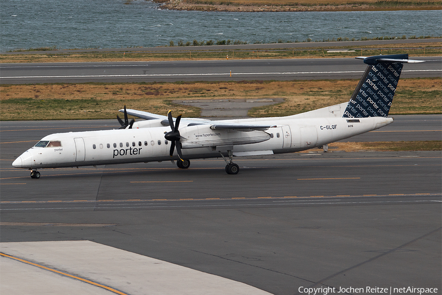 Porter Airlines Bombardier DHC-8-402Q (C-GLQF) | Photo 124399