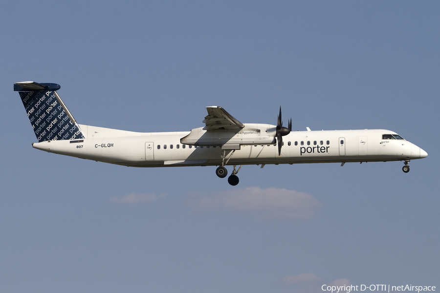 Porter Airlines Bombardier DHC-8-402Q (C-GLQH) | Photo 440671