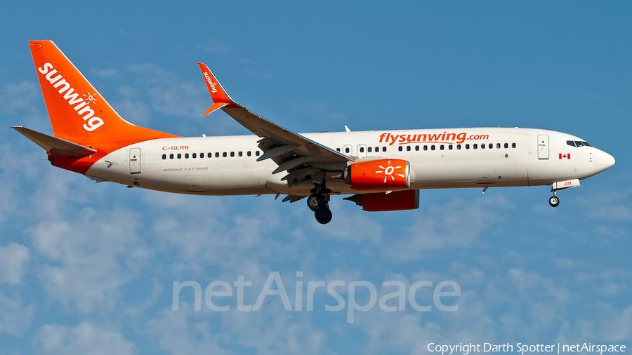Sunwing Airlines Boeing 737-8SH (C-GLRN) | Photo 371952