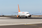 Sunwing Airlines Boeing 737-8SH (C-GLRN) at  Tenerife Sur - Reina Sofia, Spain