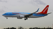 Sunwing Airlines Boeing 737-8K5 (C-GMWN) at  Ft. Lauderdale - International, United States
