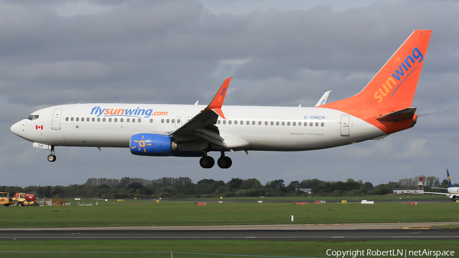 Sunwing Airlines Boeing 737-81D (C-GNCH) | Photo 593060