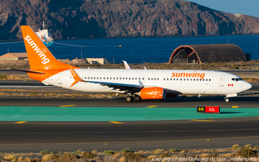 Sunwing Airlines Boeing 737-81D (C-GNCH) | Photo 344326