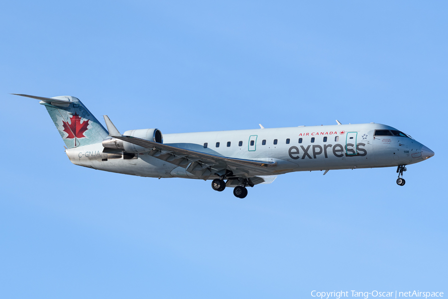 Air Canada Express (Jazz) Bombardier CRJ-200ER (C-GNJA) | Photo 467692