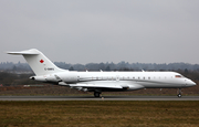 ChartRight Air Bombardier BD-700-1A10 Global Express XRS (C-GNRS) at  London - Luton, United Kingdom