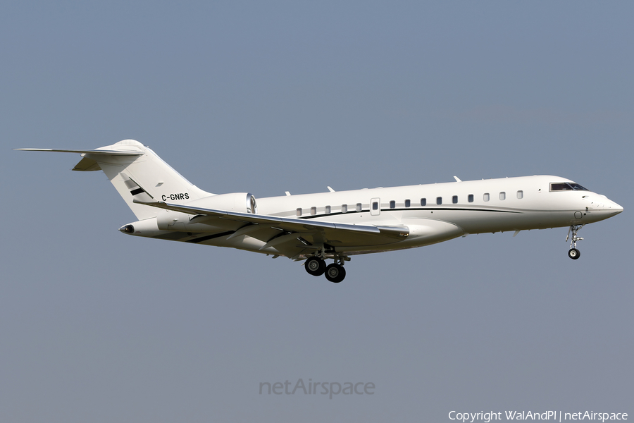 Skyservice Business Aviation Bombardier BD-700-1A10 Global Express XRS (C-GNRS) | Photo 588700