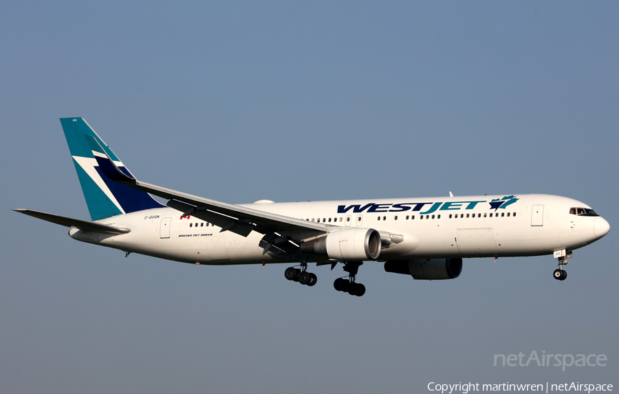 WestJet Boeing 767-338(ER) (C-GOGN) | Photo 224623