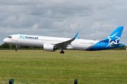 Air Transat Airbus A321-271NX (C-GOIS) at  Dublin, Ireland