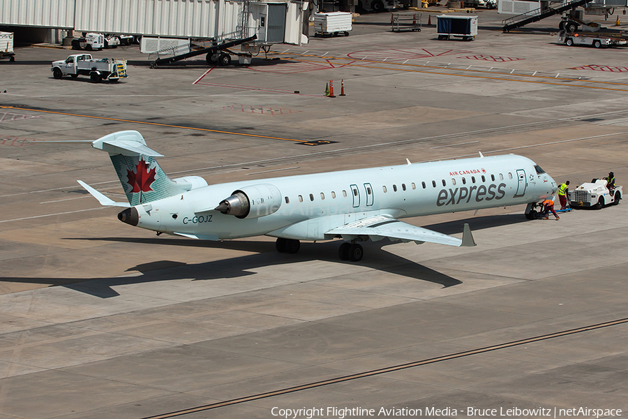 Air Canada Express (Jazz) Bombardier CRJ-705ER (C-GOJZ) | Photo 93256