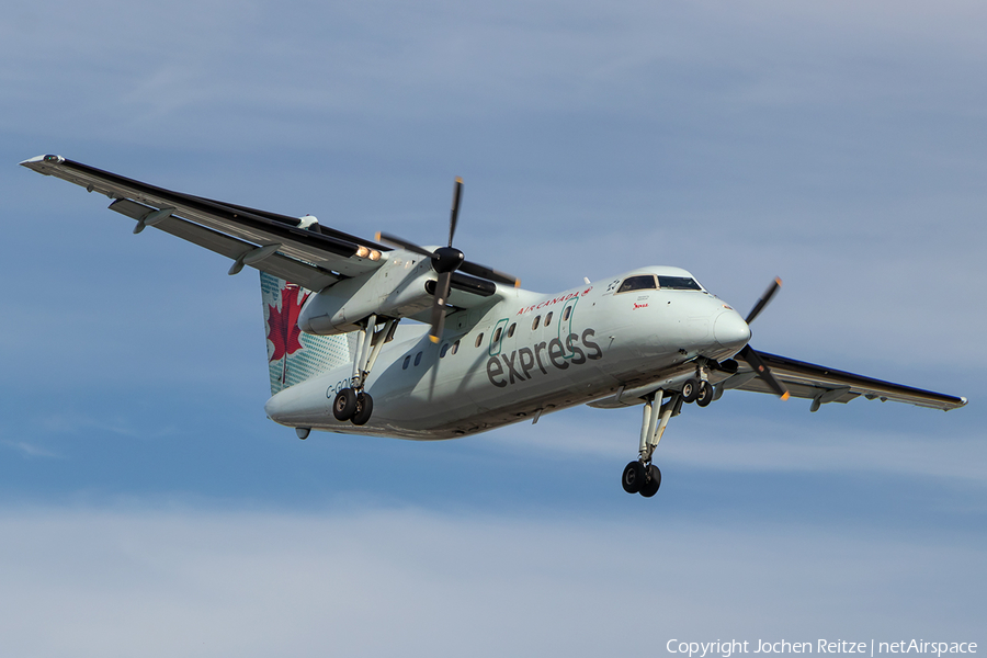 Air Canada Express (Jazz) de Havilland Canada DHC-8-102 (C-GONX) | Photo 267927