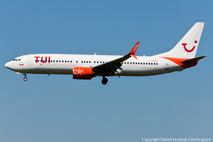 TUI Airlines Netherlands Boeing 737-86J (C-GOWG) | Photo 479679