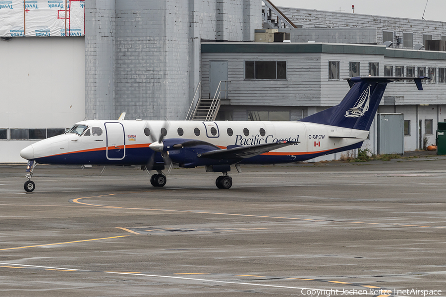 Pacific Coastal Airlines Beech 1900C-1 (C-GPCW) | Photo 265489