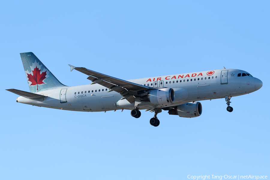 Air Canada Airbus A320-211 (C-GQCA) | Photo 469252