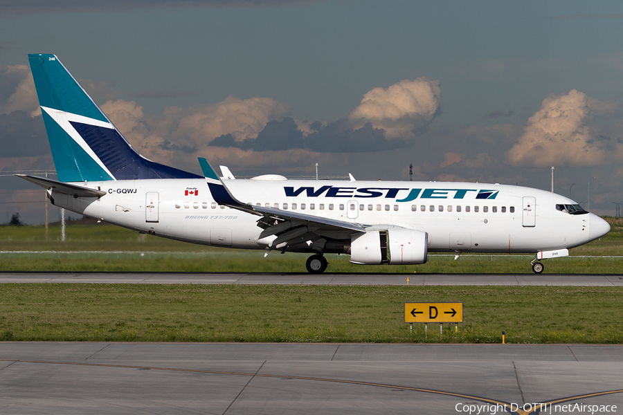 WestJet Boeing 737-7CT (C-GQWJ) | Photo 174123
