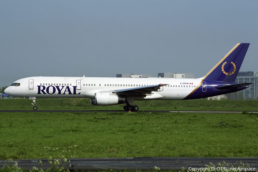 Royal Aviation Boeing 757-236 (C-GRYK) | Photo 468080