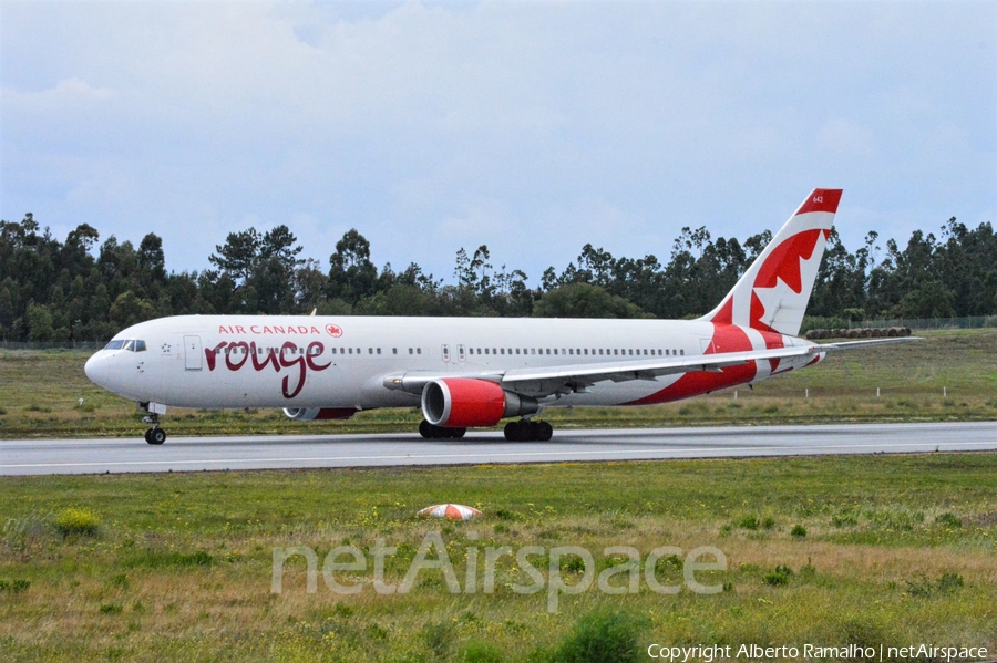 Air Canada Rouge Boeing 767-375(ER) (C-GSCA) | Photo 247315