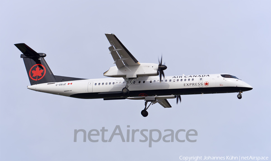 Air Canada Express (Jazz) Bombardier DHC-8-402Q (C-GSJZ) | Photo 256183