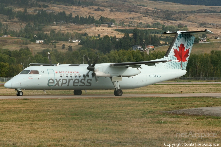 Air Canada Express (Jazz) de Havilland Canada DHC-8-301 (C-GTAG) | Photo 538442
