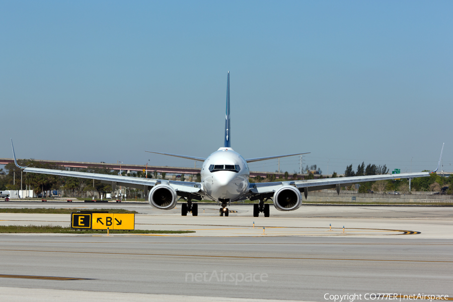 WestJet Boeing 737-76N (C-GTWS) | Photo 37672