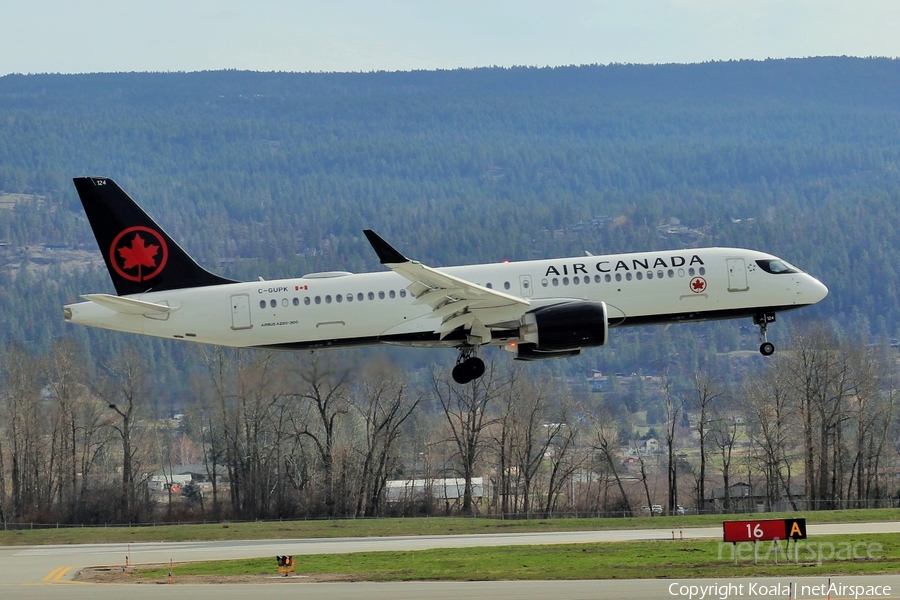 Air Canada Airbus A220-300 (C-GUPK) | Photo 535604