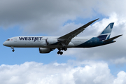 WestJet Boeing 787-9 Dreamliner (C-GURP) at  London - Gatwick, United Kingdom