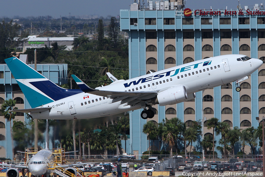WestJet Boeing 737-7CT (C-GUWJ) | Photo 219897