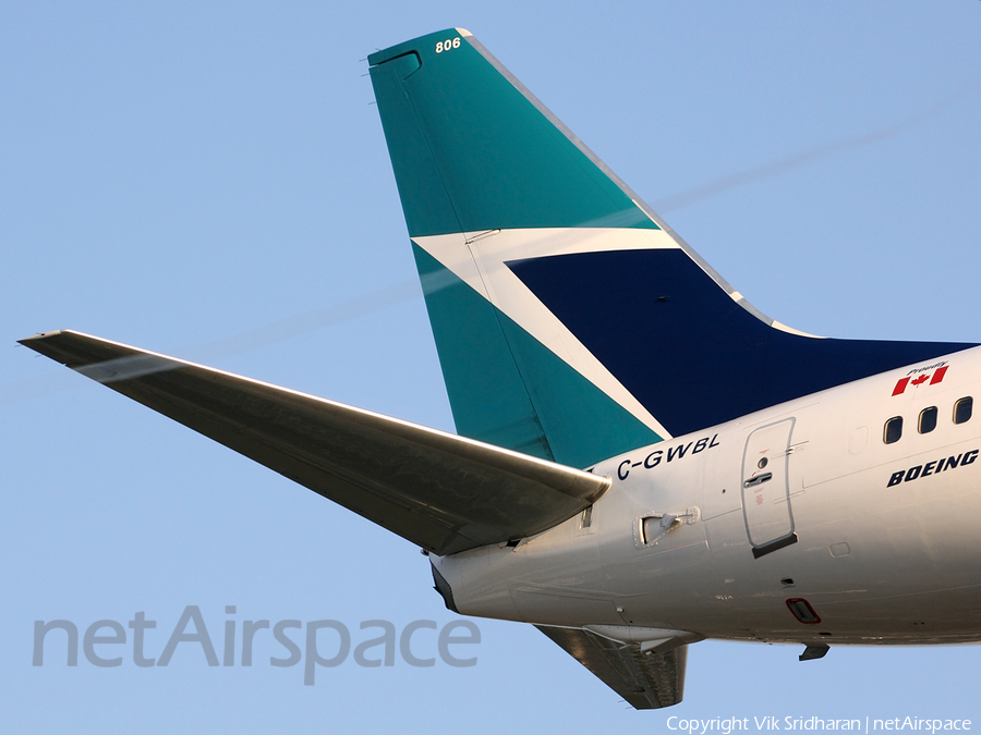 WestJet Boeing 737-8CT (C-GWBL) | Photo 8282