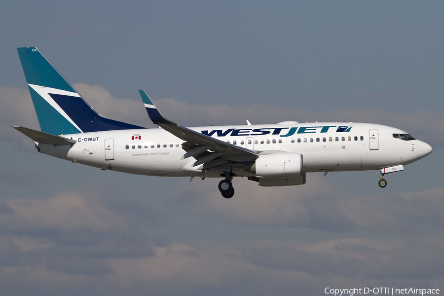 WestJet Boeing 737-7CT (C-GWBT) | Photo 444709