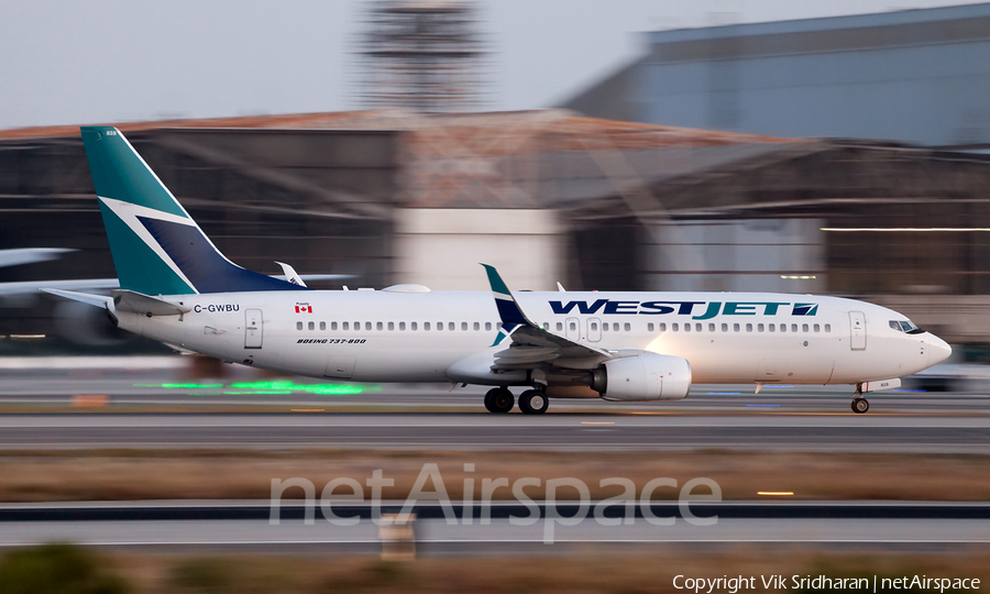 WestJet Boeing 737-8CT (C-GWBU) | Photo 107035