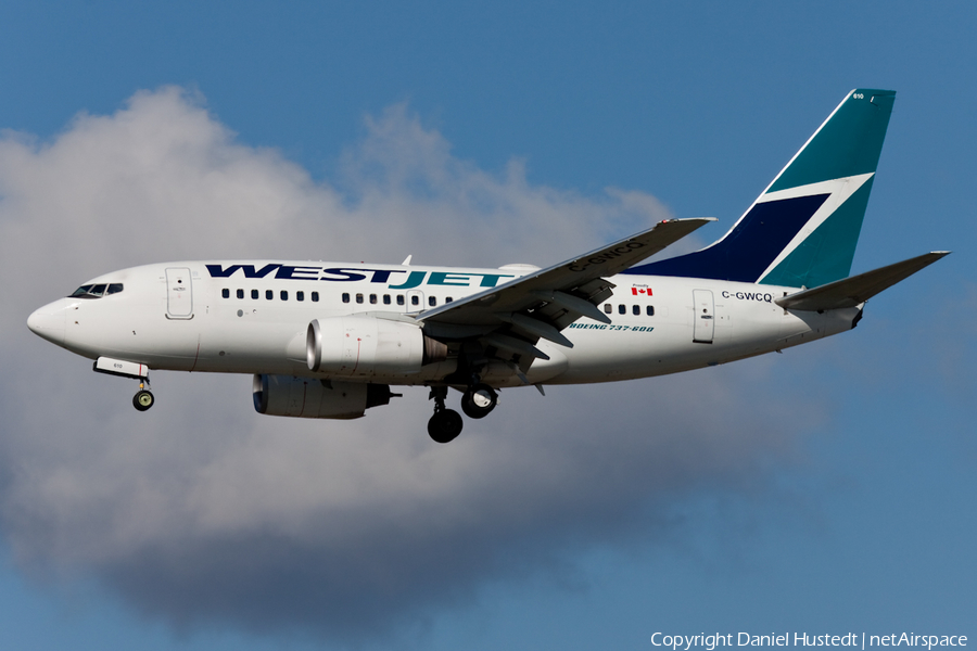 WestJet Boeing 737-6CT (C-GWCQ) | Photo 415263