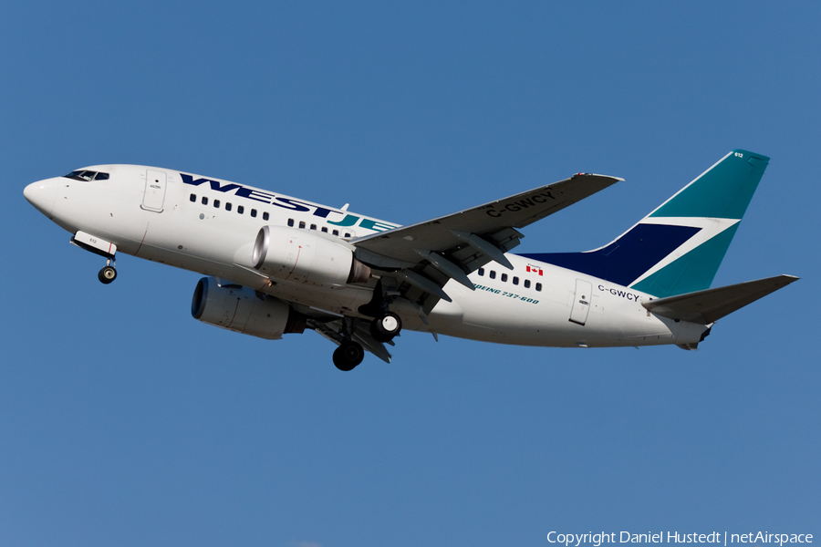 WestJet Boeing 737-6CT (C-GWCY) | Photo 415264