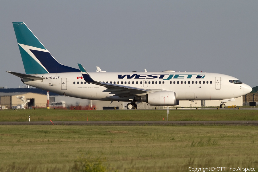 WestJet Boeing 737-7CT (C-GWJT) | Photo 445651