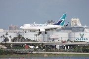 WestJet Boeing 737-76N (C-GWSH) at  Ft. Lauderdale - International, United States