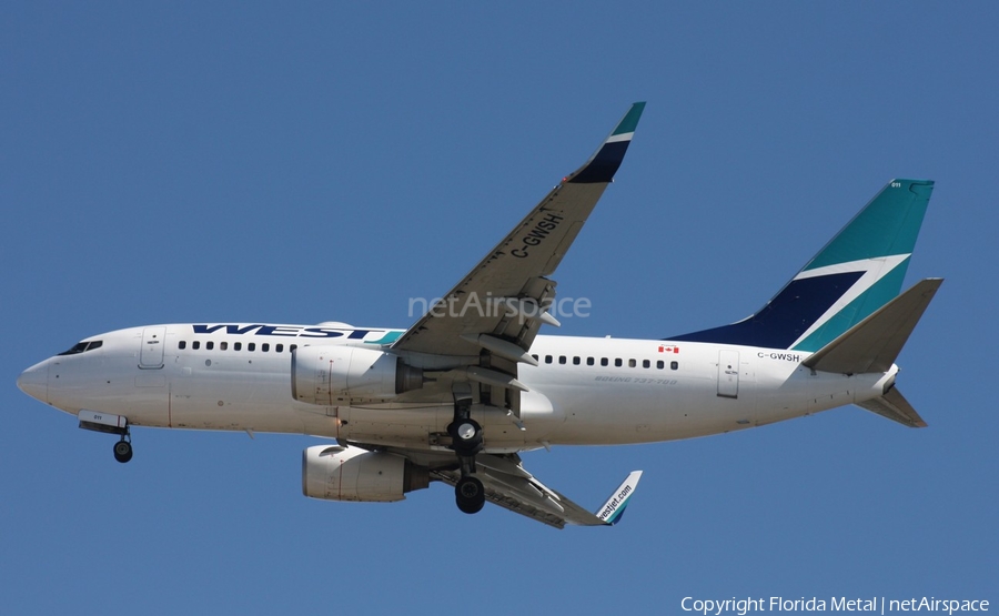 WestJet Boeing 737-76N (C-GWSH) | Photo 305247