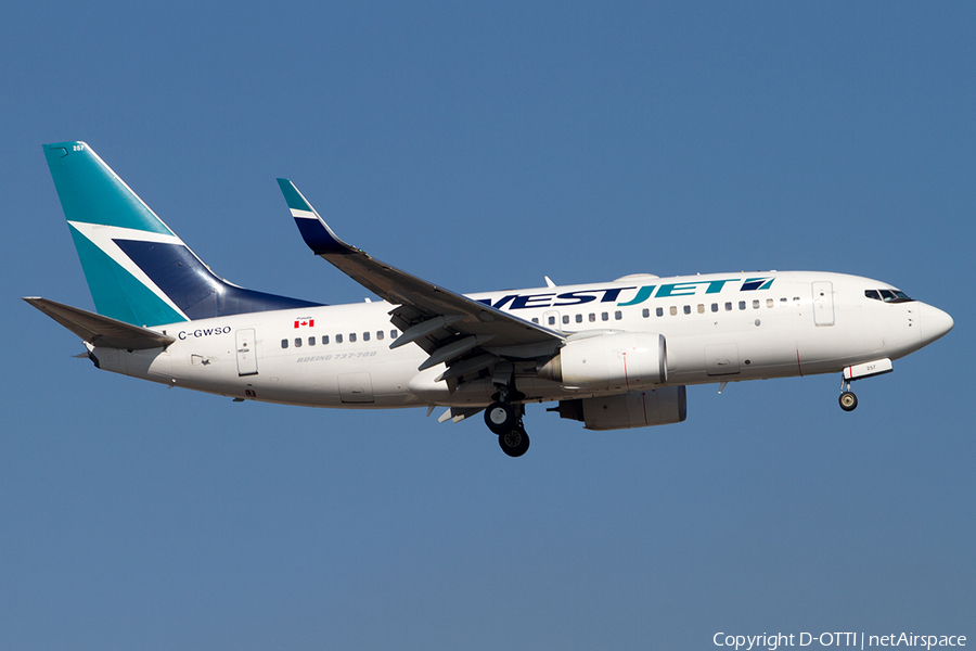 WestJet Boeing 737-7CT (C-GWSO) | Photo 453680