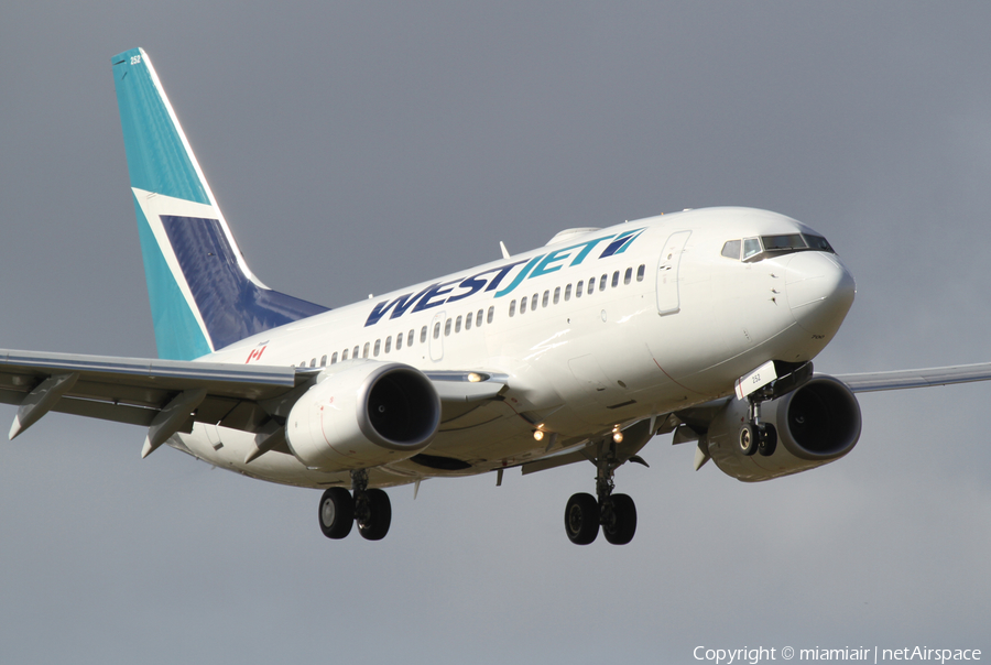 WestJet Boeing 737-7CT (C-GWSU) | Photo 1148